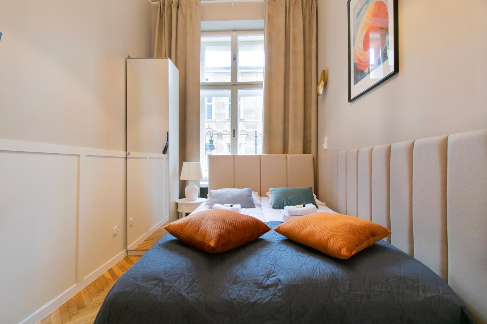 Modern Apartments Pilsudskiego Street Красков Екстериор снимка