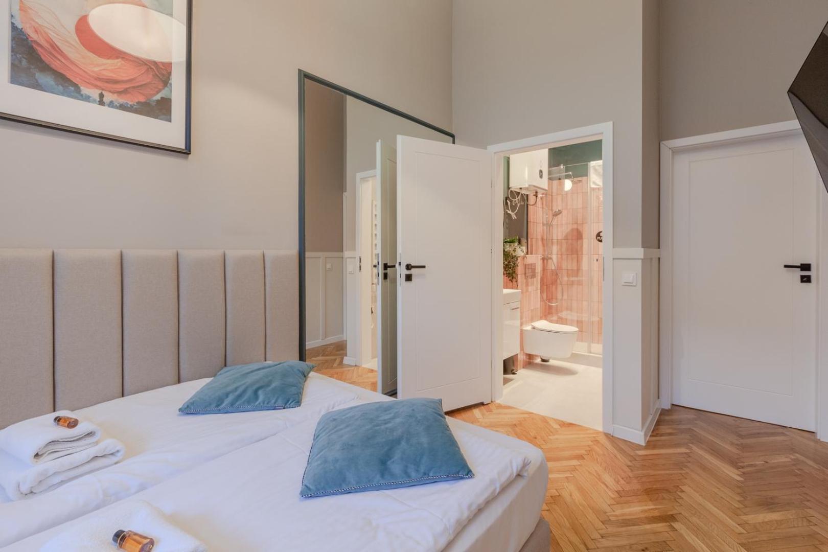 Modern Apartments Pilsudskiego Street Красков Екстериор снимка